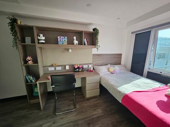 1 bedroom student apartment in City Centre, Swansea