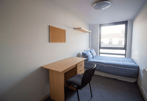 6 bedroom student apartment in City Centre, Nottingham