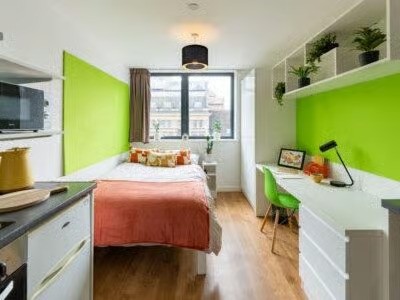1 bedroom student apartment in City Centre, Bristol