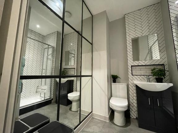 5 bedroom student apartment in City Centre, Nottingham