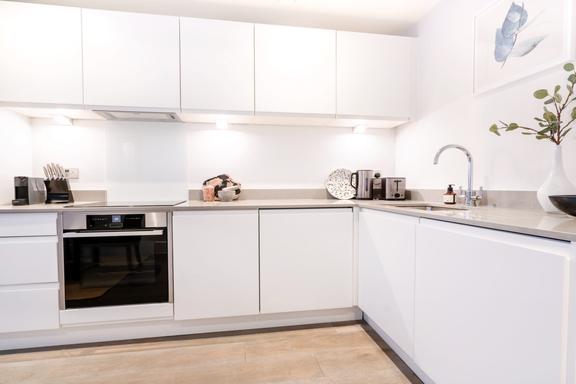 3 bedroom student apartment in Marylebone, London