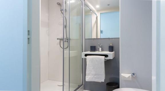 1 bedroom student apartment in City Centre, Derby