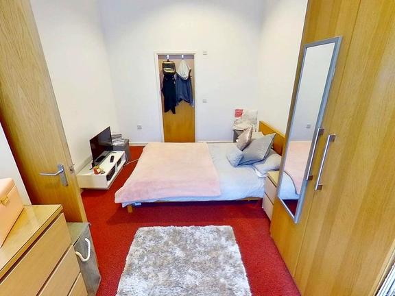 5 bedroom student apartment in Hockley, Nottingham