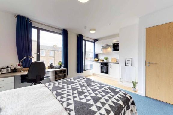 1 bedroom student apartment in Dalry, Edinburgh