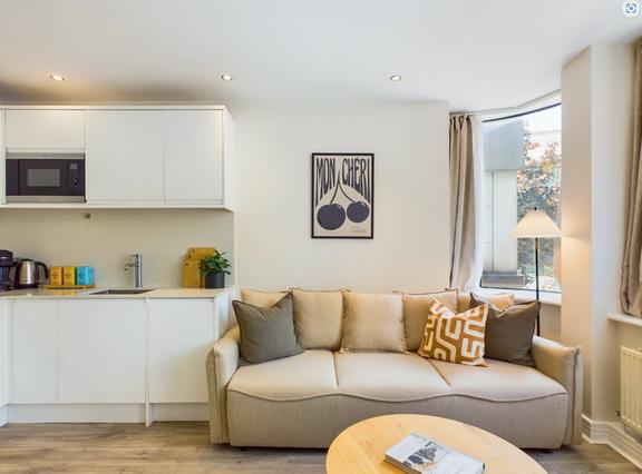 1 bedroom student apartment in Paddington, London