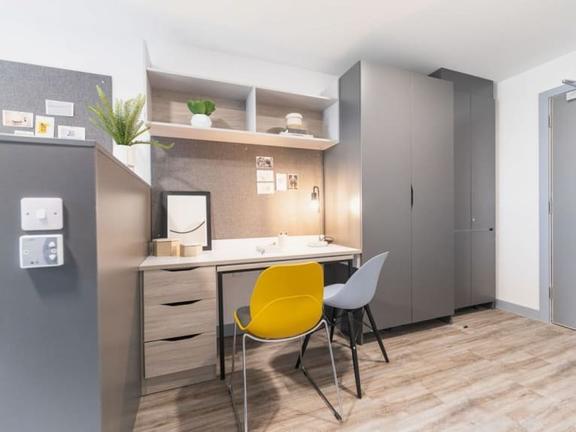 1 bedroom student apartment in City Centre, Birmingham