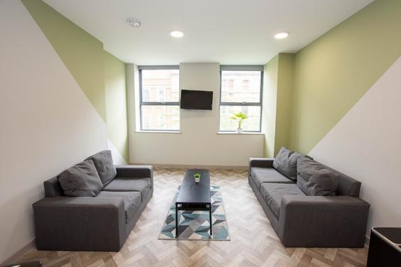 5 bedroom student apartment in City Centre, Nottingham