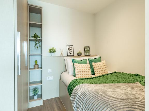 2 bedroom student apartment in City Centre, Sheffield