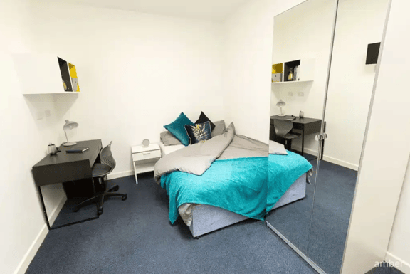 1 bedroom student apartment in City Centre, Coventry