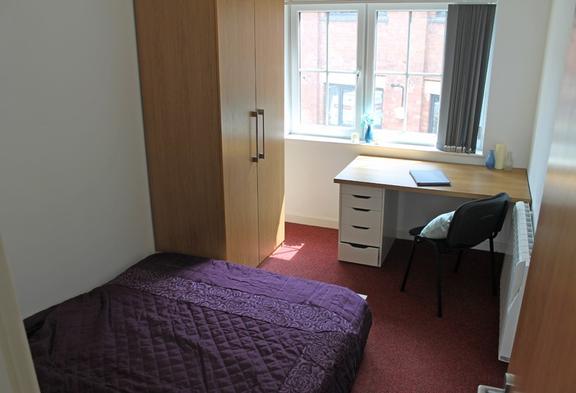 5 bedroom student apartment in Hockley, Nottingham