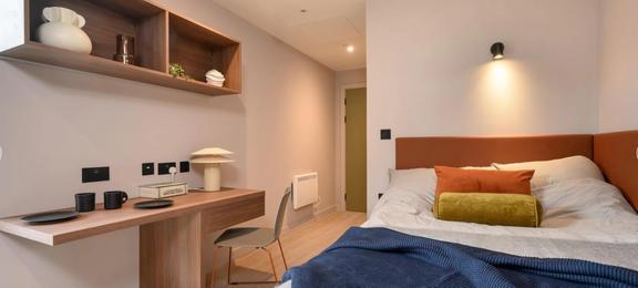 1 bedroom student apartment in New Town, Edinburgh