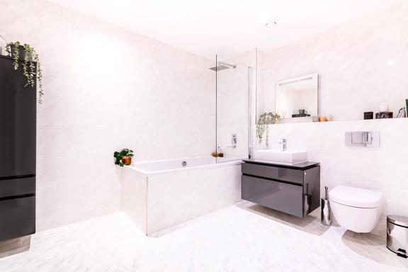 3 bedroom student apartment in Marylebone, London