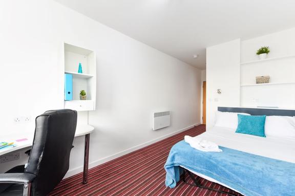 5 bedroom student apartment in Clarendon Park, Leicester