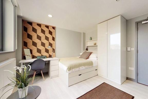 1 bedroom student apartment in City Centre, Southampton