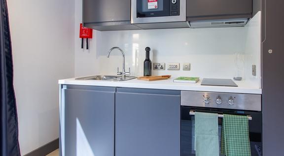 2 bedroom student apartment in Stoke, Coventry