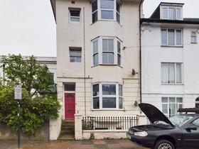 2 bedroom student apartment in London Road, Brighton