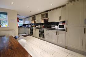 8 bedroom student house in Crookesmoor, Sheffield