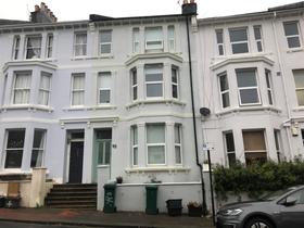 6 bedroom student apartment in Round Hill, Brighton