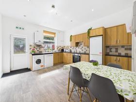 4 bedroom student house in Highfield, Sheffield
