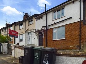 4 bedroom student house in Coombe Road, Brighton