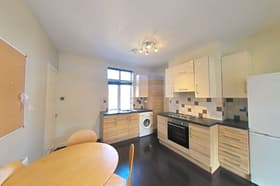 2 bedroom student house in Golden Triangle, Loughborough