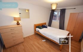 7 bedroom student apartment in Portswood, Southampton