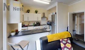 4 bedroom student apartment in Headingley, Leeds