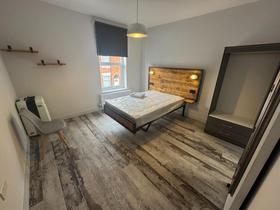 5 bedroom student house in Uttoxeter New Road, Derby
