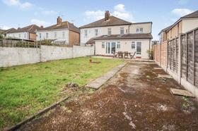 6 bedroom student house in Wallisdown, Bournemouth