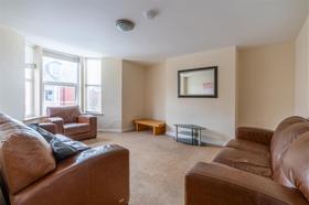 6 bedroom student apartment in Jesmond, Newcastle