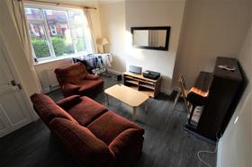 4 bedroom student house in Hyde Park, Leeds