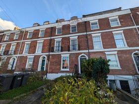 2 bedroom student apartment in City Centre, Exeter