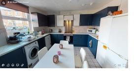 5 bedroom student house in Hyde Park, Leeds