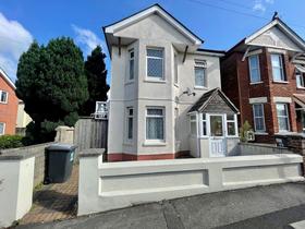 4 bedroom student house in Winton, Bournemouth