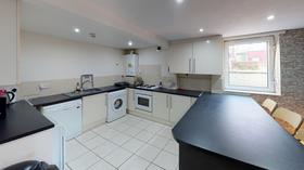3 bedroom student house in Burley, Leeds
