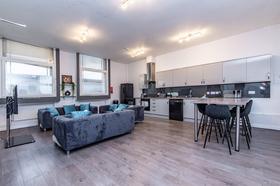 6 bedroom student house in City Centre, Nottingham