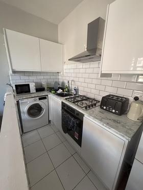3 bedroom student house in Burley, Leeds