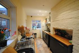 5 bedroom student house in Burley, Leeds