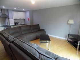 3 bedroom student apartment in City Centre, Sheffield