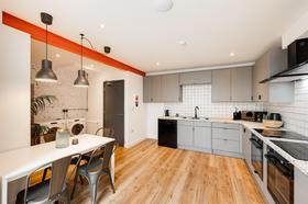 7 bedroom student house in Horfield, Bristol