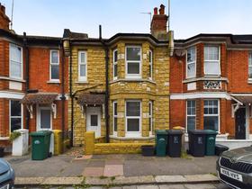 5 bedroom student house in Coombe Road, Brighton