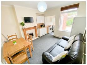 3 bedroom student house in Sharrow, Sheffield