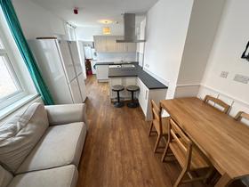 7 bedroom student house in Pennsylvania, Exeter
