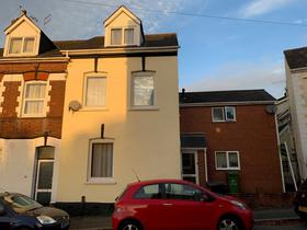 4 bedroom student house in City Centre, Exeter