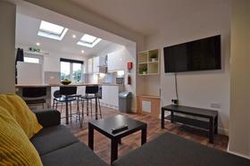 4 bedroom student house in Beeston, Nottingham