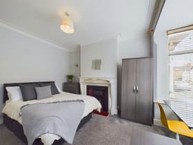 4 bedroom student house in Golden Triangle, Loughborough