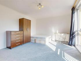 5 bedroom student house in Camden, London