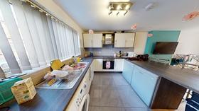 4 bedroom student house in City Centre, Nottingham