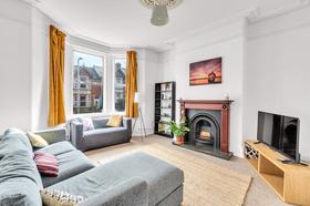 6 bedroom student house in Mount Pleasant, Exeter