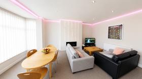 4 bedroom student house in Hyde Park, Leeds